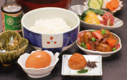 美豊卵のたまごかけごはん定食